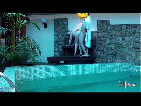 ❤️ Bos mengundang pelayan ke kolam renang, tetapi tidak bisa menahan panas Video anal di id.hentaibar-com.ru